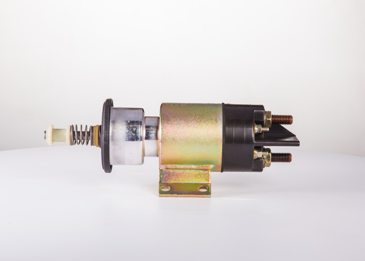 Starter solenoid 8194884 BOSCH 0331410010 IVECO
