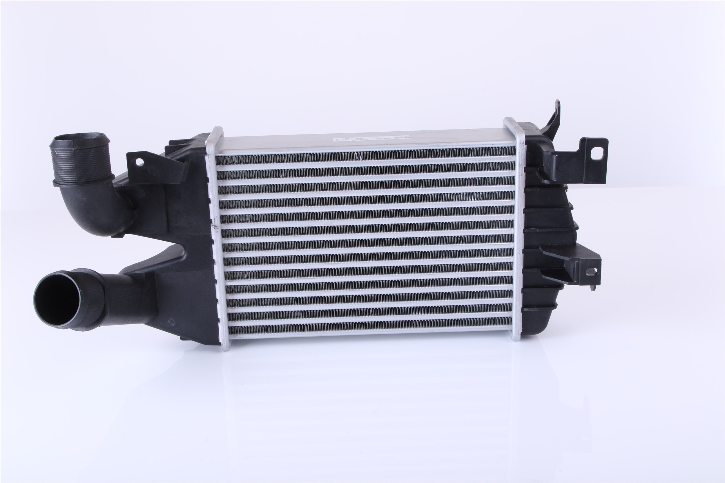 NISSENS 96587 Intercooler