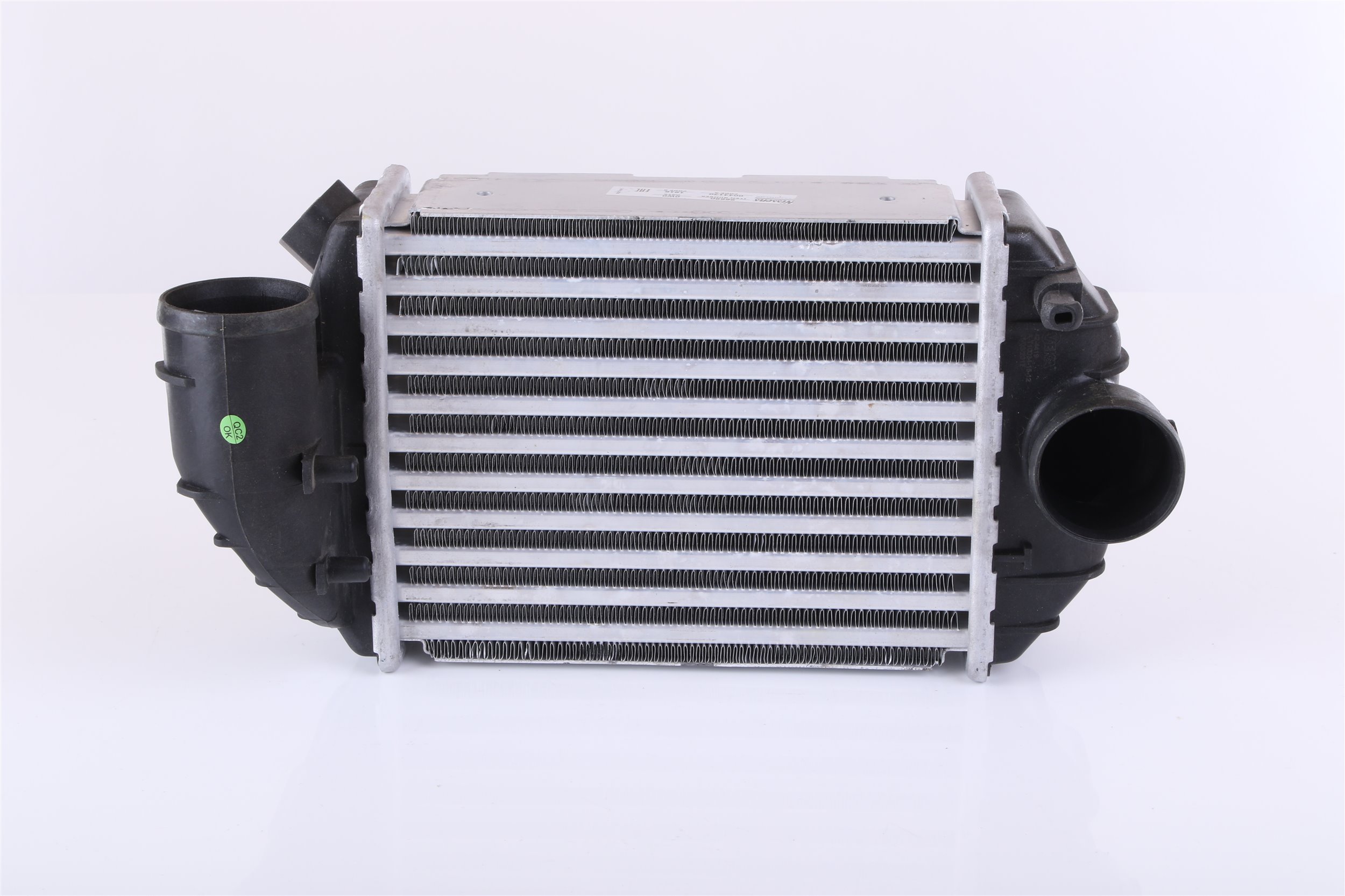 NISSENS 96690 Intercooler