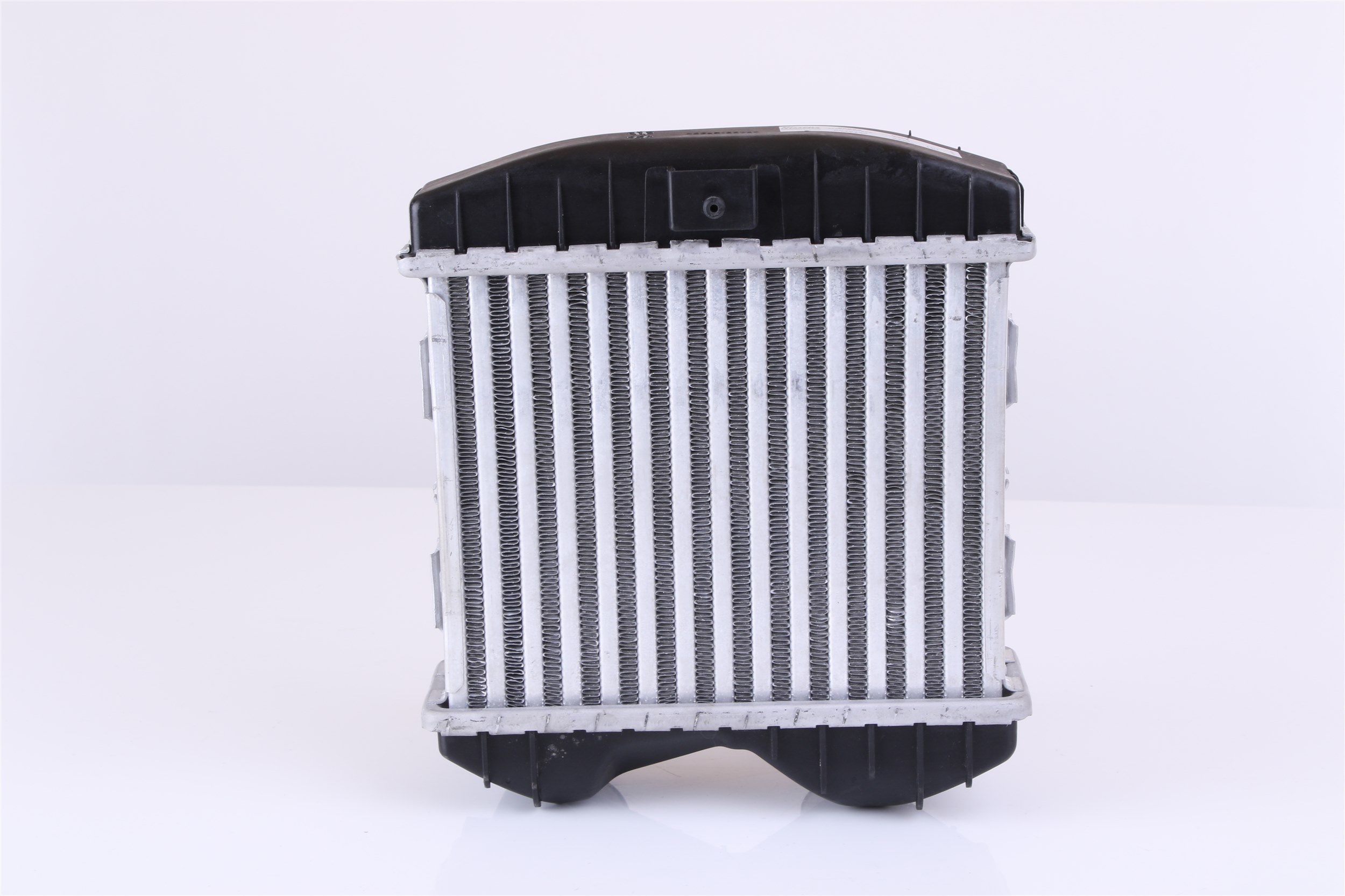 NISSENS 96893 Intercooler