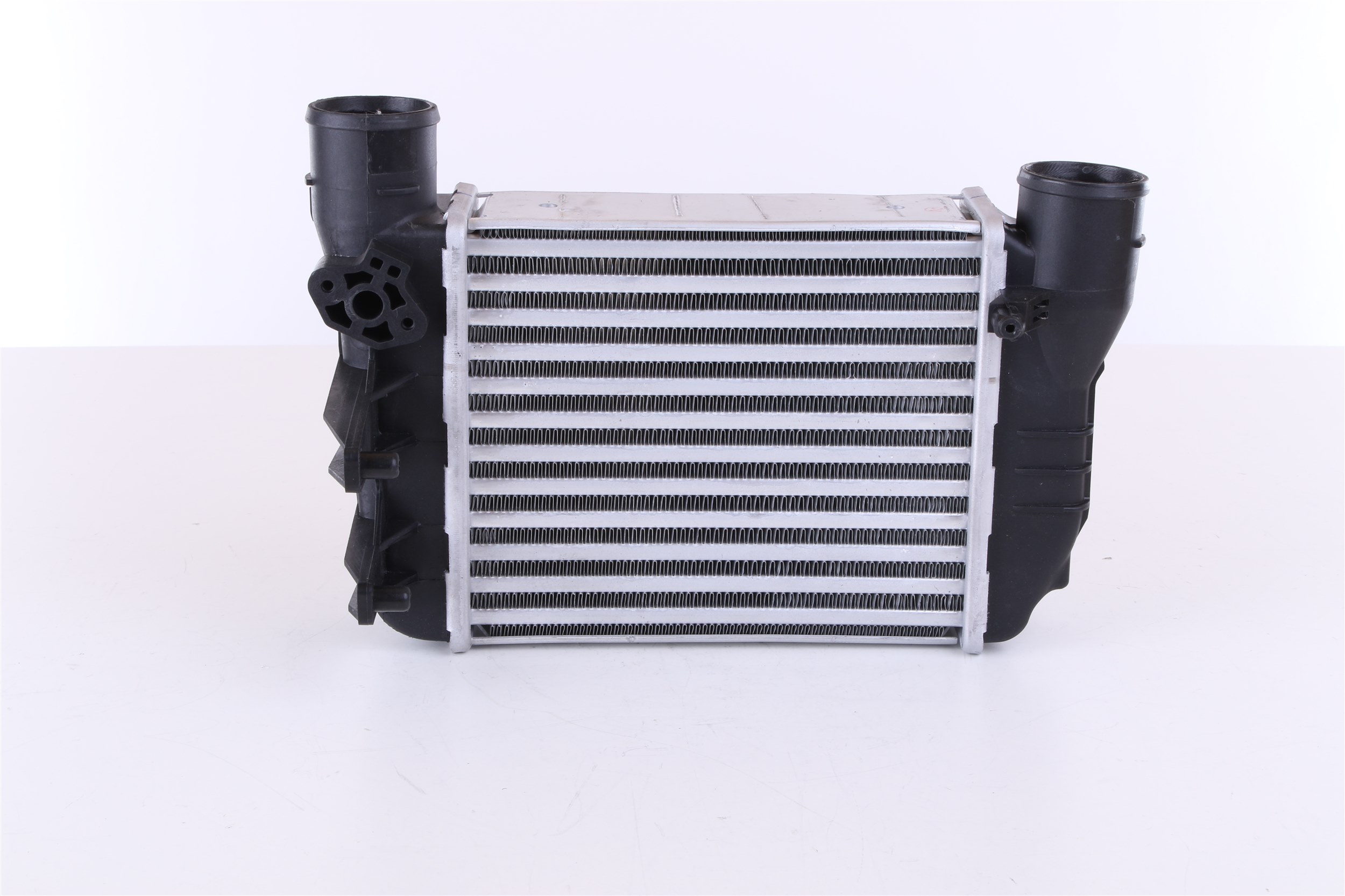 70820673 NISSENS 96709 SEAT EXEO Intercooler