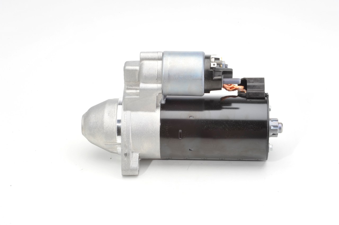Starter motor A 651 906 28 00 80 BOSCH 0001139085 MERCEDES-BENZ