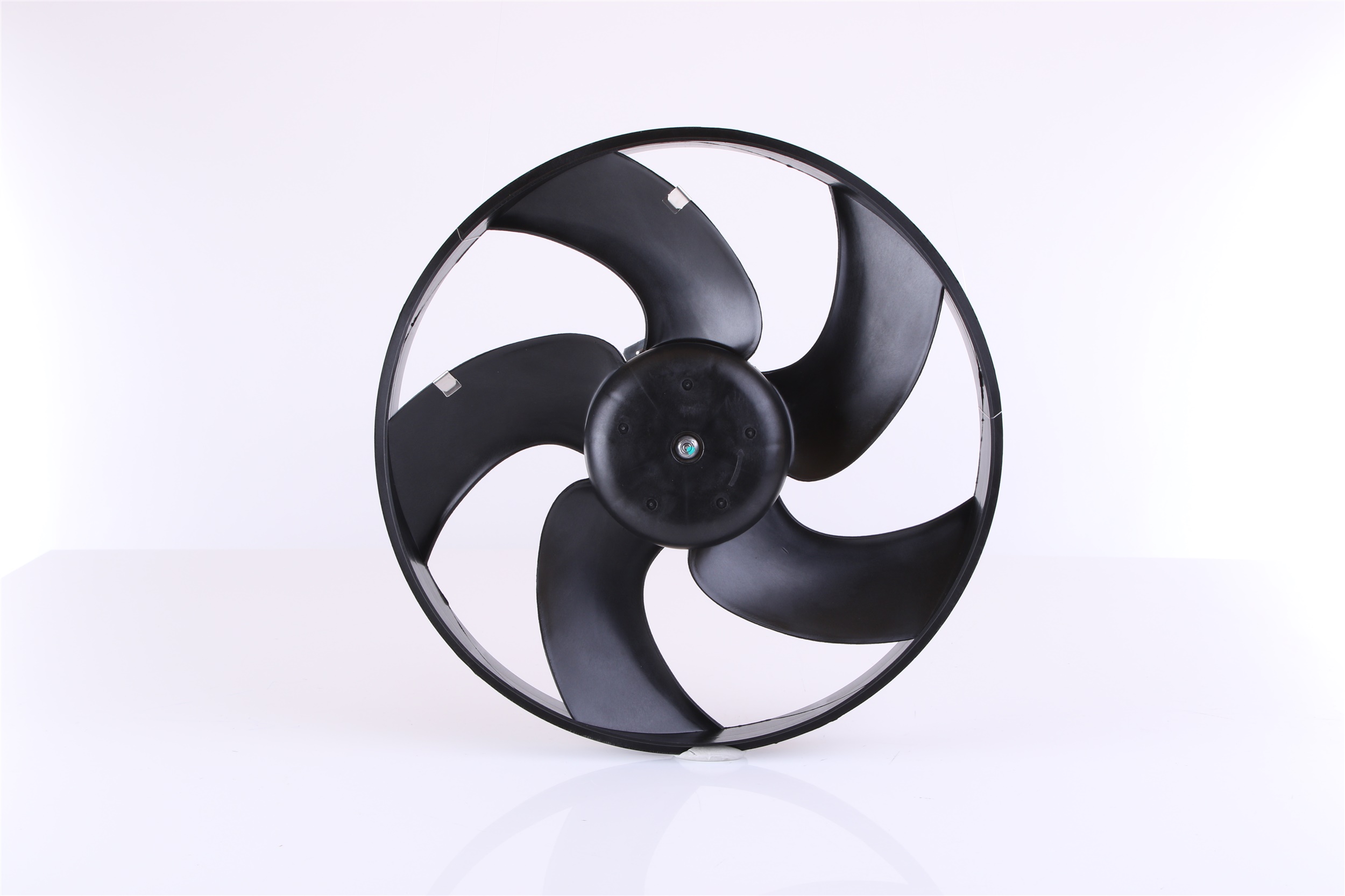 Ventilateur de radiateur 125396 NISSENS 85668 VOLKSWAGEN, PEUGEOT, CITROЁN, VOLVO, DS