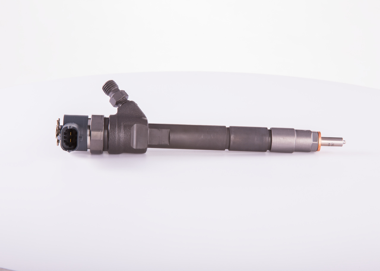 BOSCH 0 986 435 234 Injector Common rail