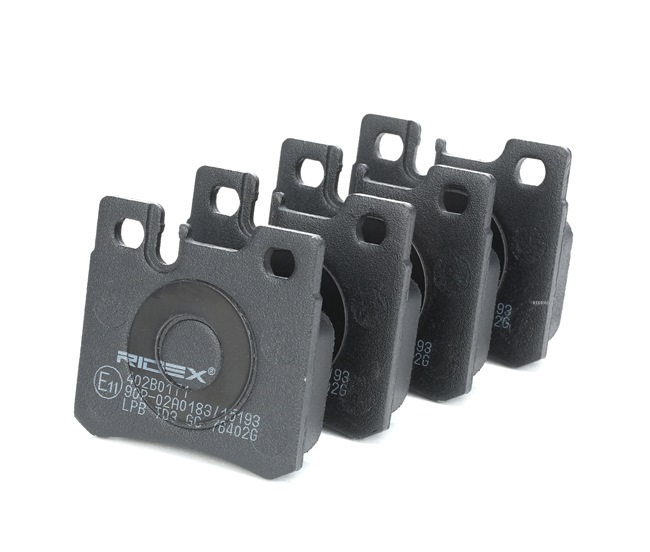 Kit Pastiglie Freni Posteriori Bosch Low-Metallic 0 986 490 500 Con Lamierini Anticigolio