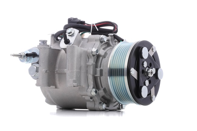 8013192 alkuperäiset AС kompressori STARK ACCORD