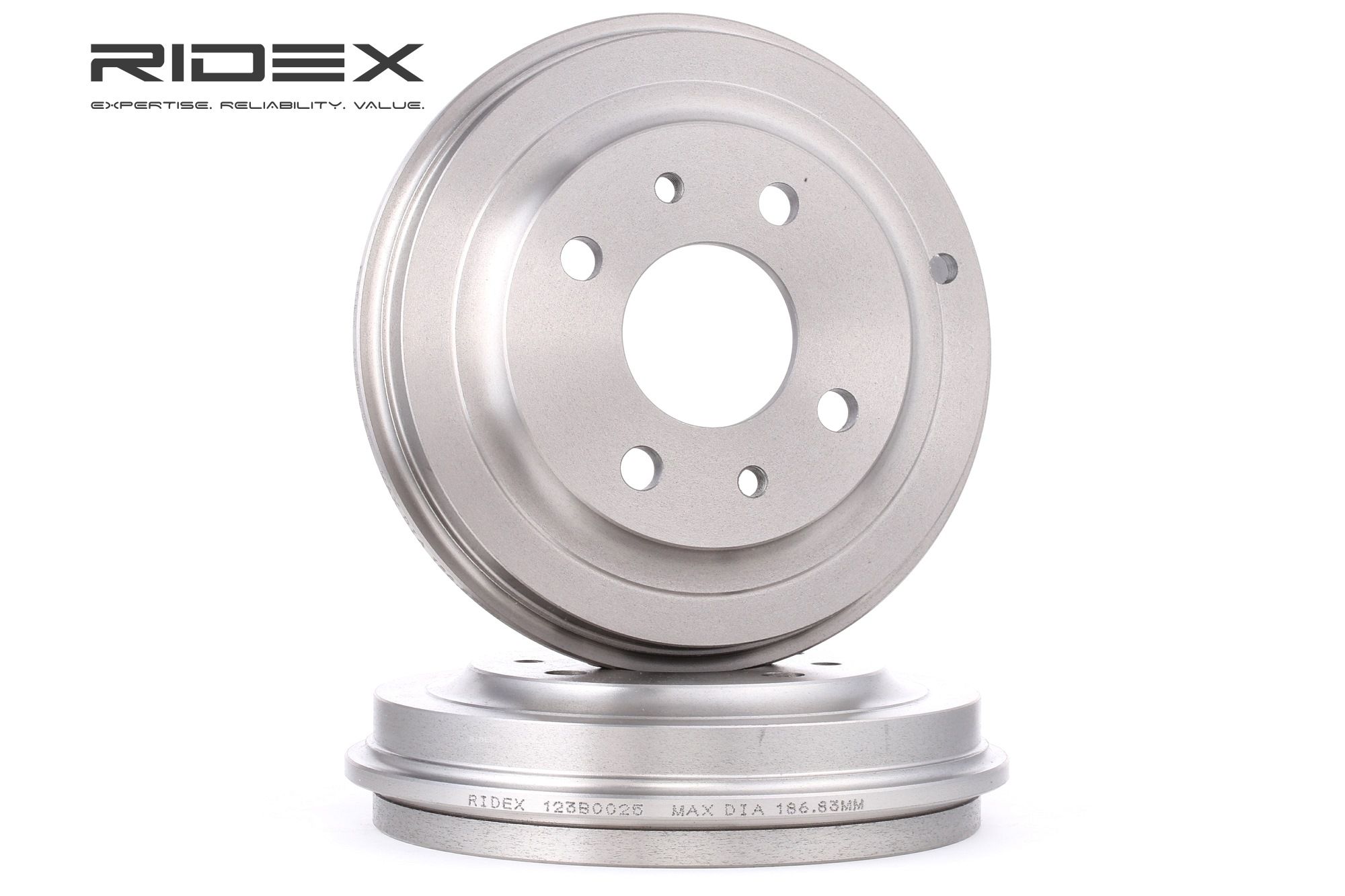 RIDEX 123B0025 Tambours de frein FIAT Palio I 3/5 portes (178) 1.5 84 CV Essence 2017