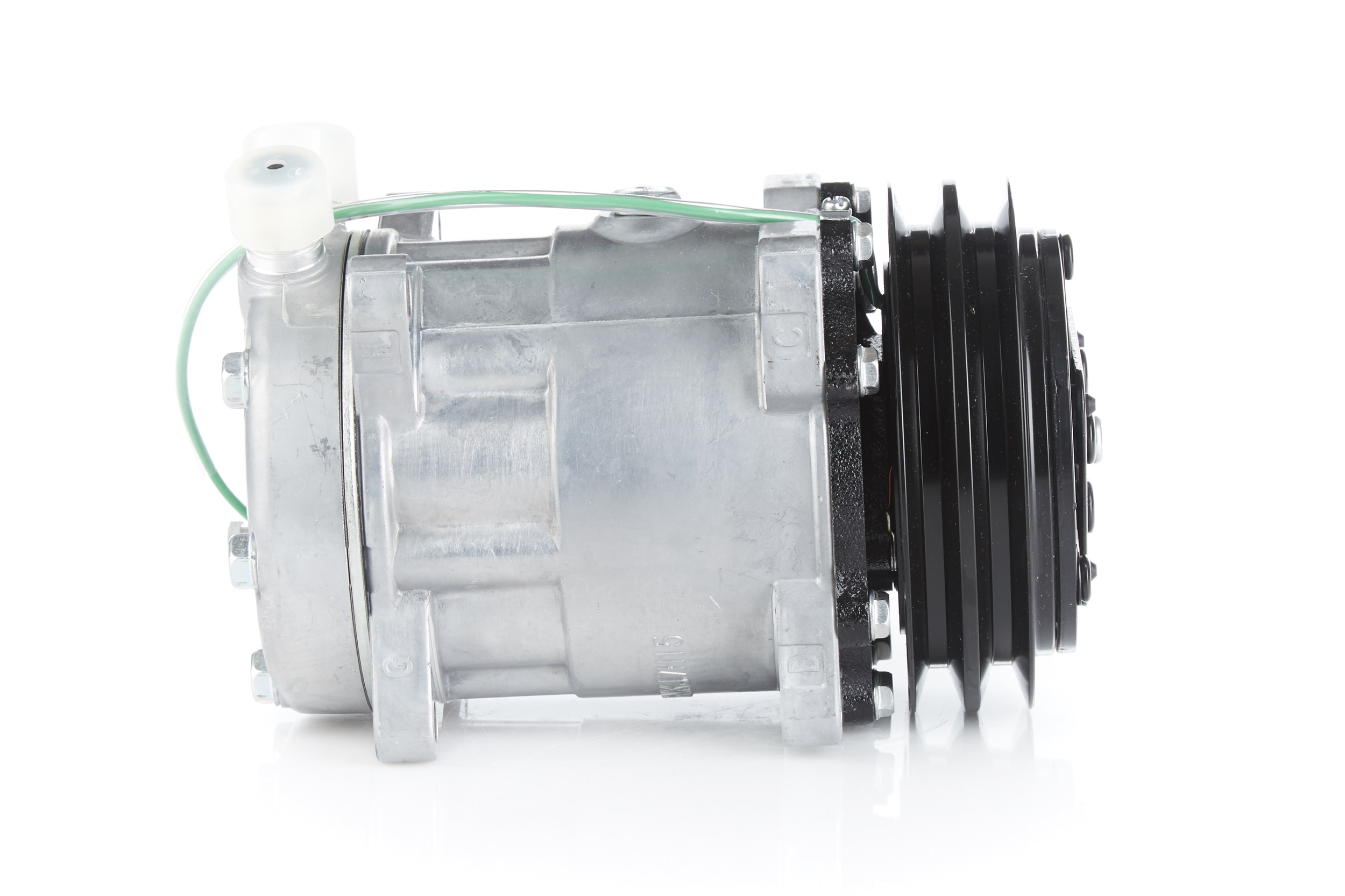 Compresseur de clim 8150136 NISSENS 89461 VOLKSWAGEN, VOLVO, RENAULT TRUCKS