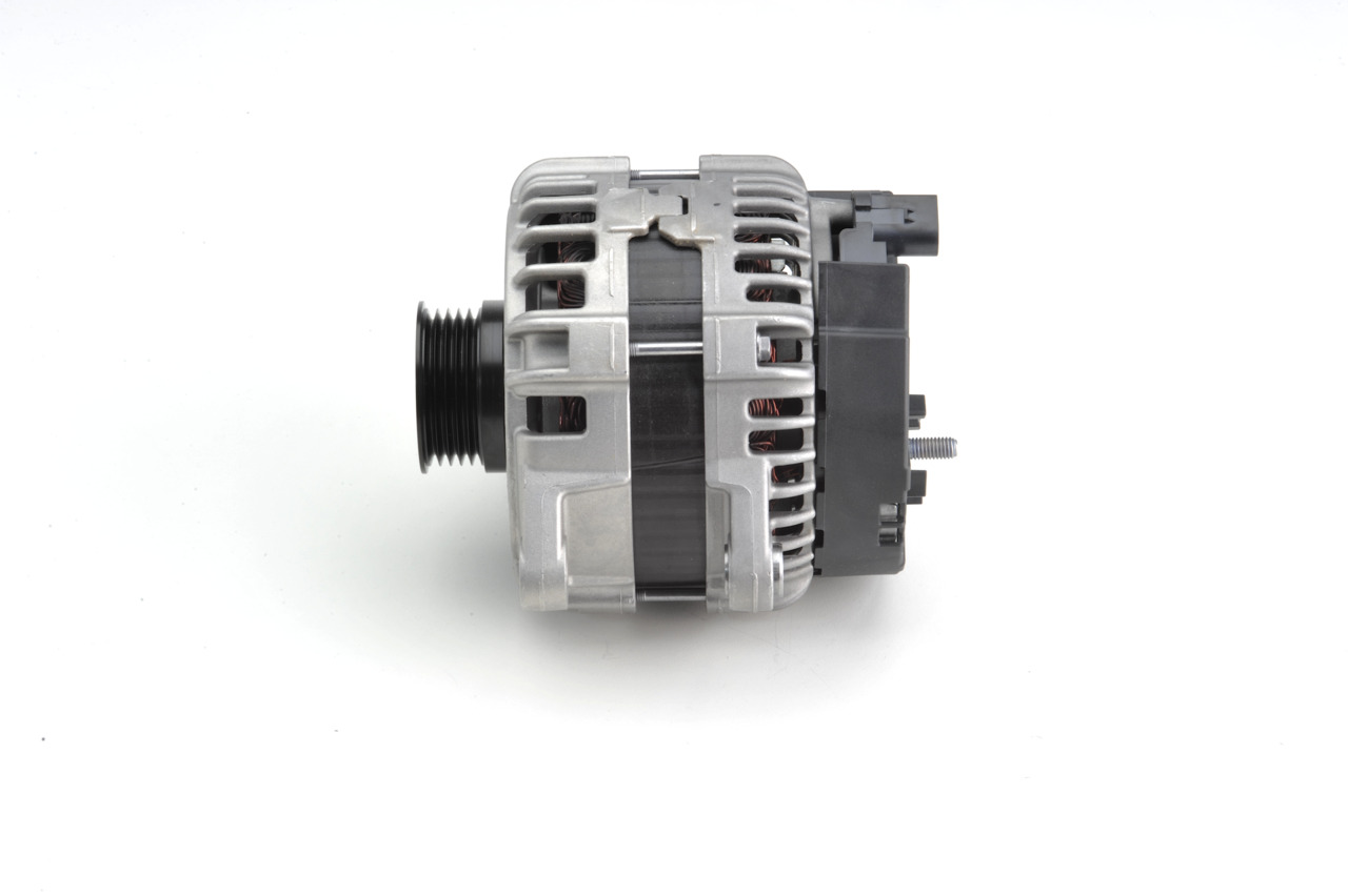 Lichtmaschine 0 125 711 054 BOSCH A0009063322 MERCEDES-BENZ, SMART