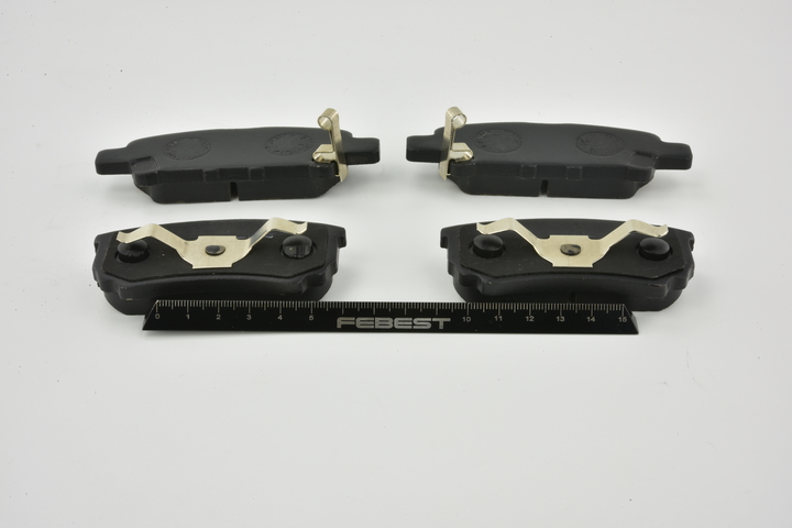 Bremseklods FEBEST 0401-CSR