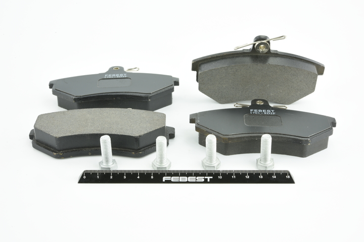 Plaquettes de frein 8A0 698 151 C. FEBEST 1701-8D2F VOLKSWAGEN, AUDI, SEAT, SKODA, PORSCHE