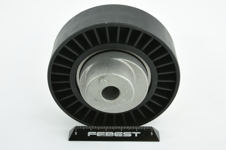 FEBEST 1988-E38 Umlenkrolle Keilrippenriemen