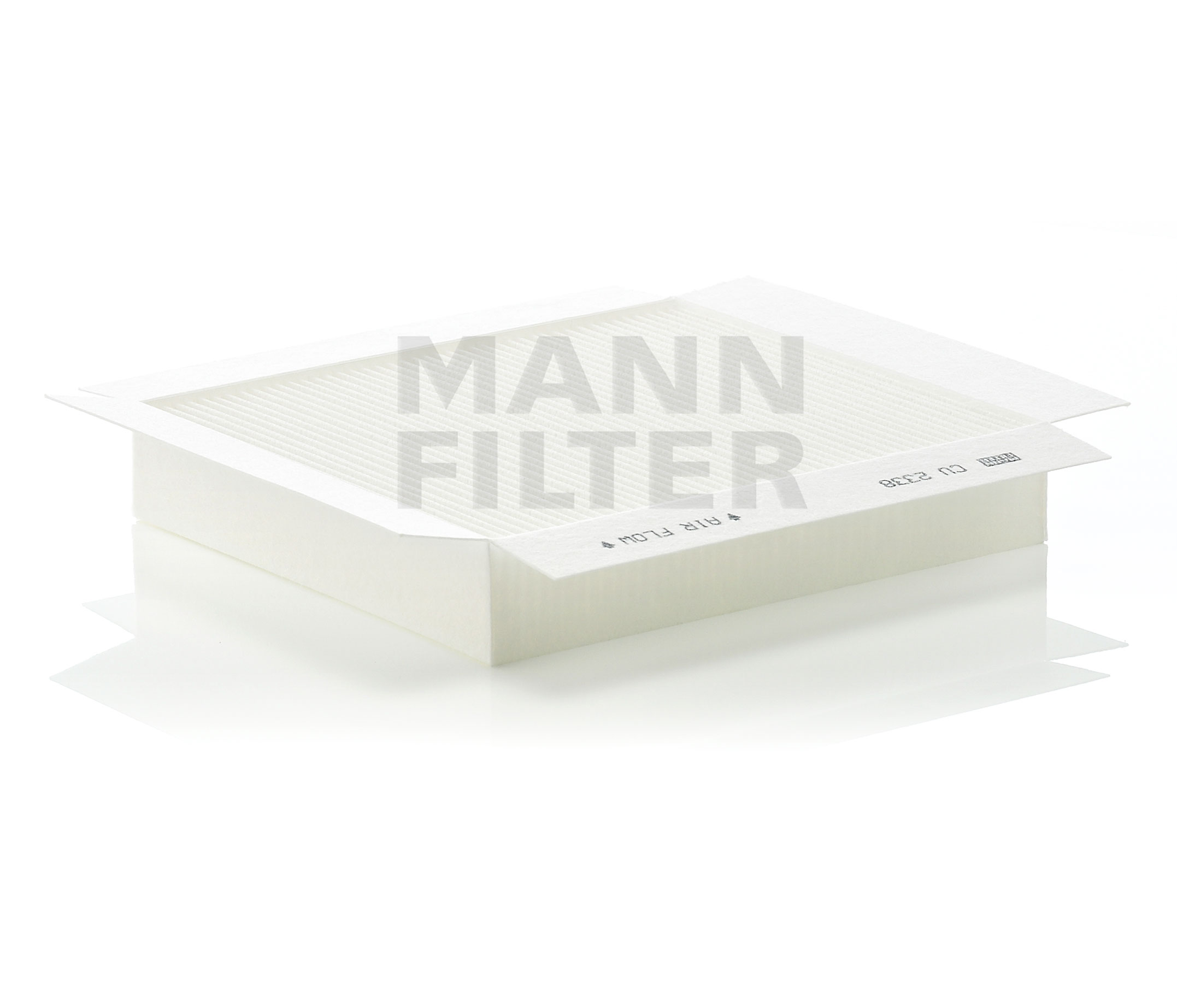 MANN-FILTER CU 2338 Filtr, wentylacja przestrzeni pasażerskiej Długość: 226[mm], Szerokość: 204[mm], Wys.: 40[mm]